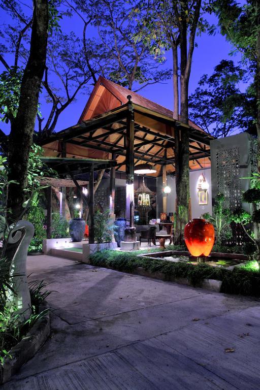 Ananta Thai Pool Villas Resort Phuket Exterior photo