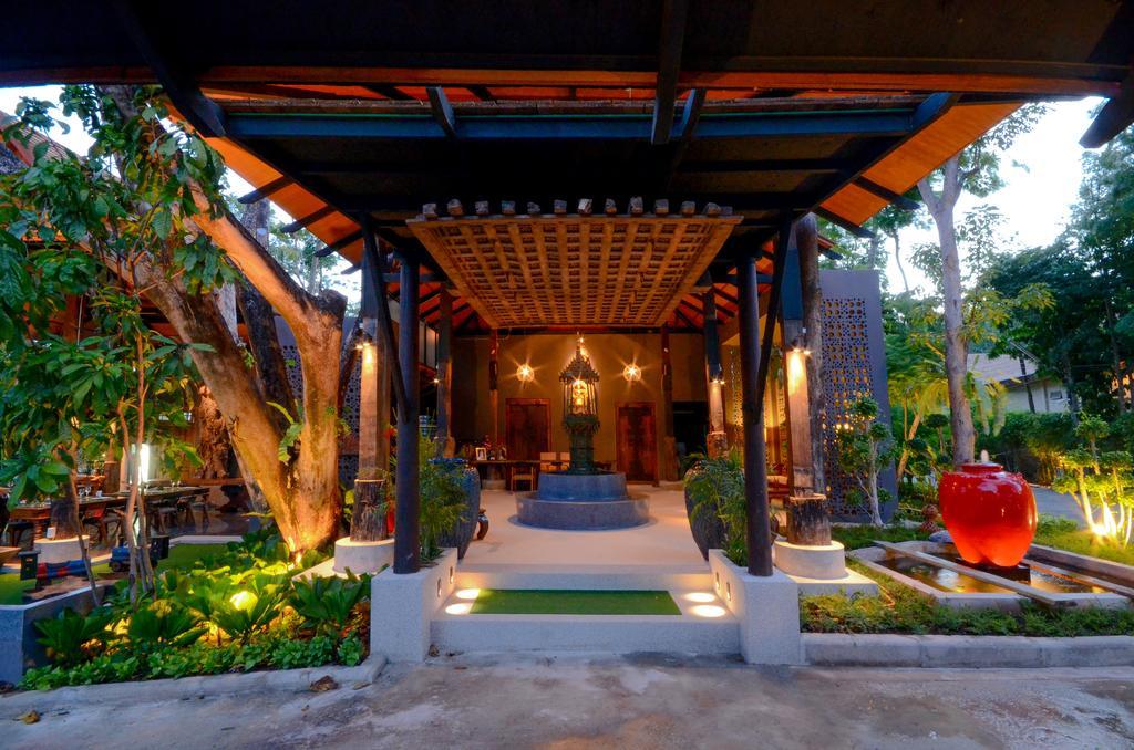 Ananta Thai Pool Villas Resort Phuket Exterior photo