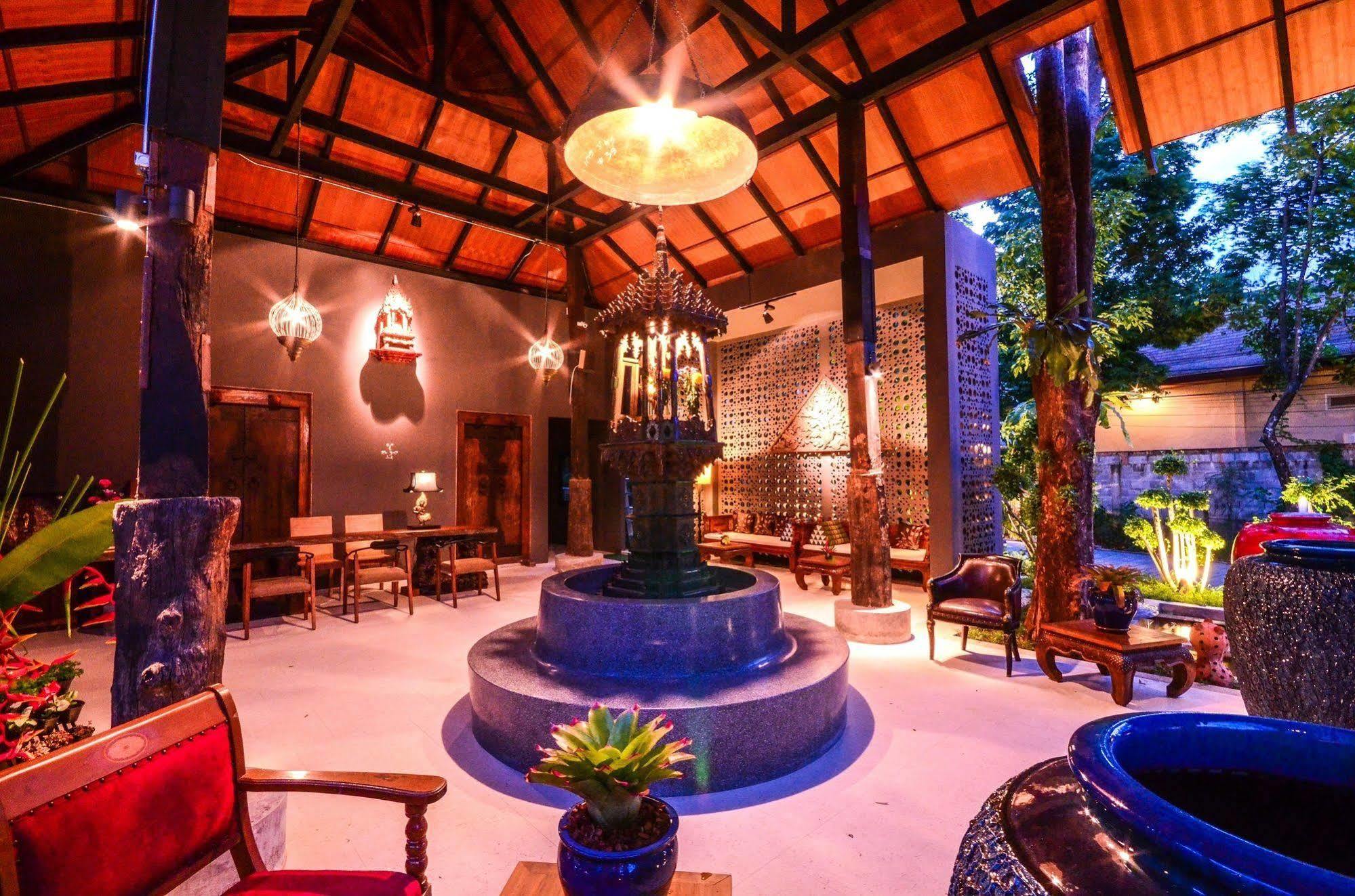 Ananta Thai Pool Villas Resort Phuket Exterior photo